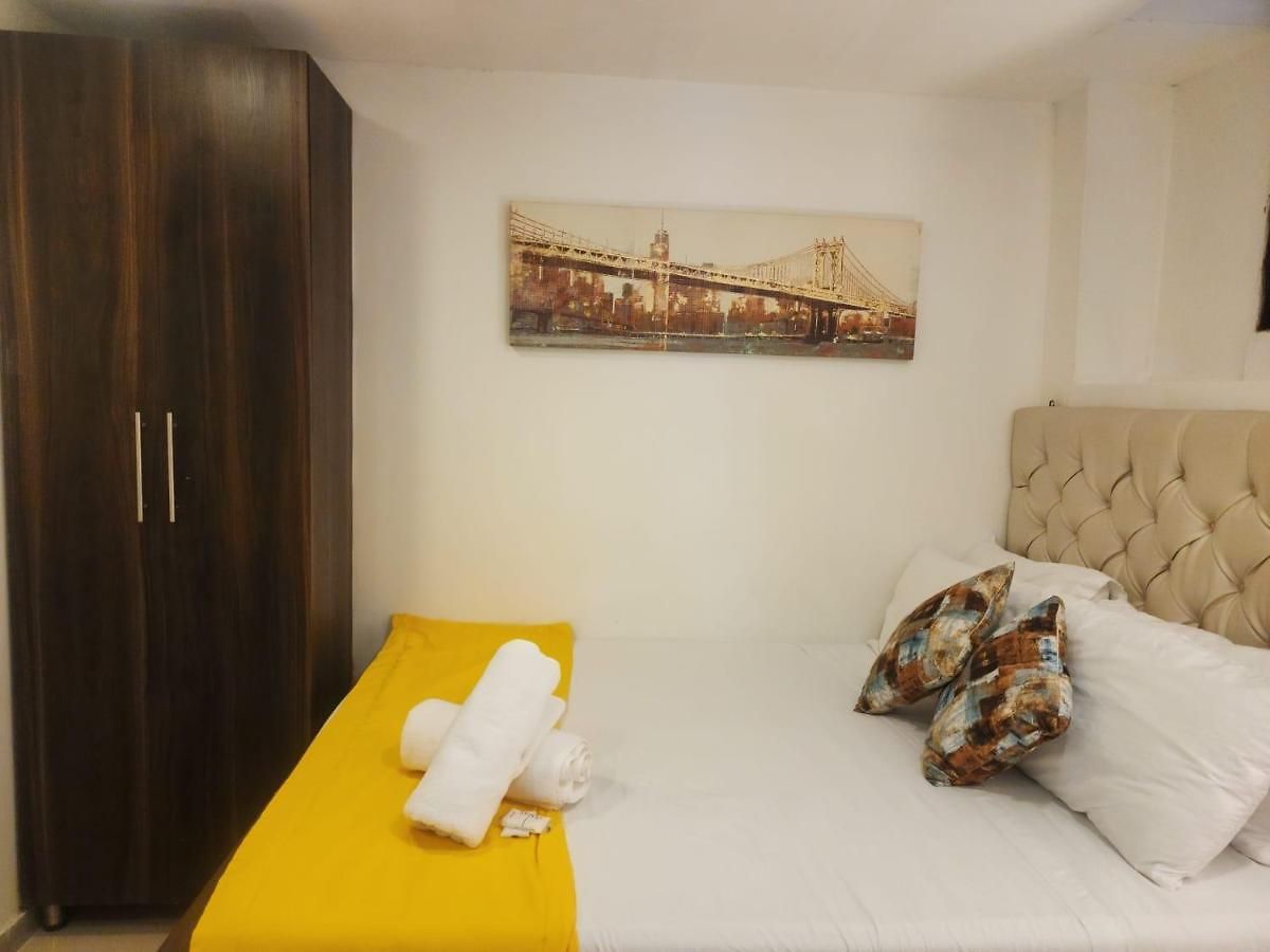 Clg Hotel
