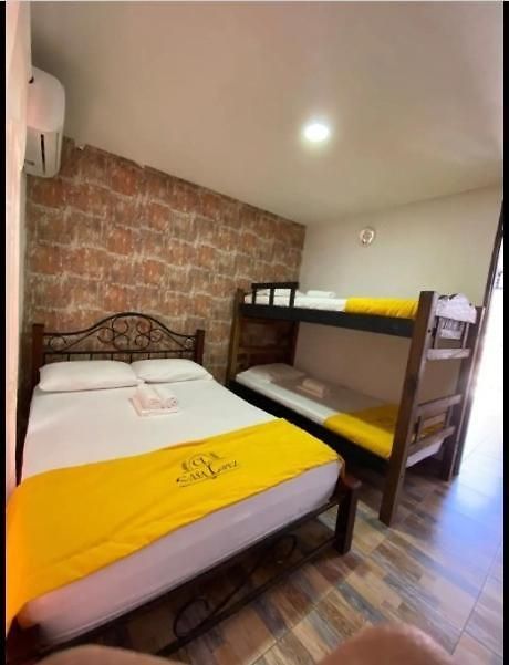 Hotel Clg *